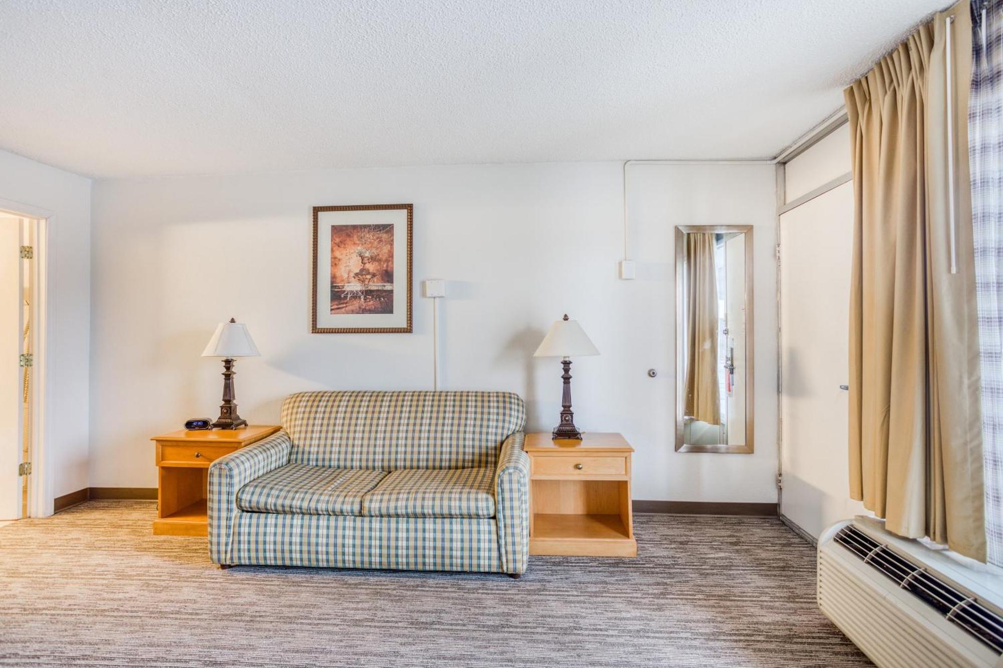 Oyo Townhouse Owensboro West Hotel Екстериор снимка