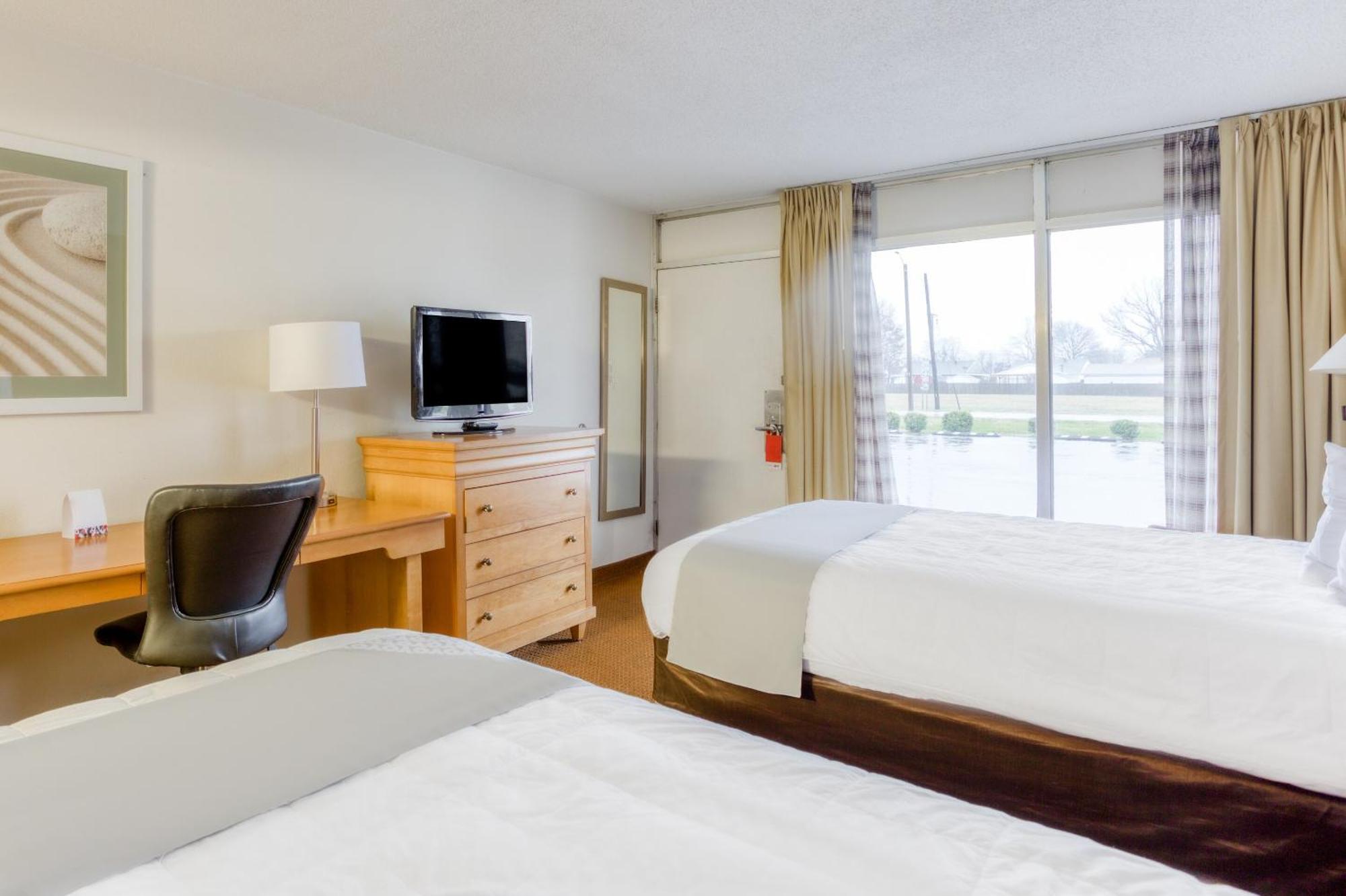 Oyo Townhouse Owensboro West Hotel Екстериор снимка